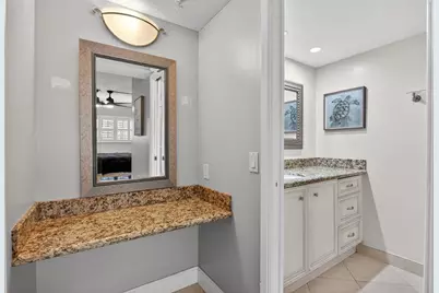 2801 N Palm Aire Dr, Unit #203, Pompano Beach, FL 33069 - Photo 21