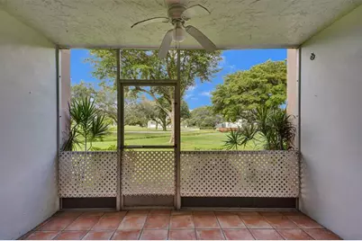 9481  Evergreen Pl, Unit #103, Davie, FL 33324 - Photo 11