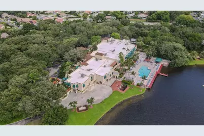 9481  Evergreen Pl, Unit #103, Davie, FL 33324 - Photo 15