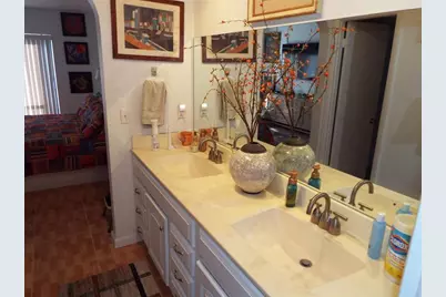 6060 S Falls Circle Dr, Unit #225, Lauderhill, FL 33319 - Photo 9