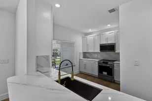 4243 SW 10th Ct, Deerfield Beach, FL 33442 - Photo 15