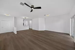 4243 SW 10th Ct, Deerfield Beach, FL 33442 - Photo 7