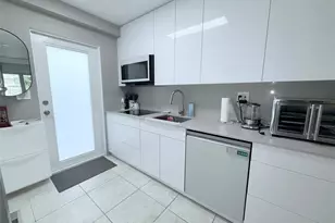 3223 NE 12th St, Pompano Beach, FL 33062 - Photo 11