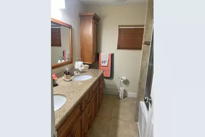 8311 NW 53rd Ct, Lauderhill, FL 33351 - Photo 11