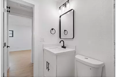 1430 NW 74th St, Miami, FL 33147 - Photo 21