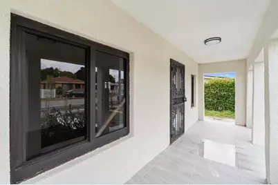 1430 NW 74th St, Miami, FL 33147 - Photo 29