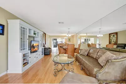 9800  Pecan Tree Drive, Unit #B, Boynton Beach, FL 33436 - Photo 7