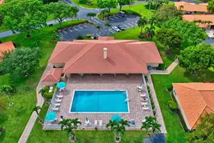 9800 Pecan Tree Dr, Boynton Beach, FL 33436 - Photo 37