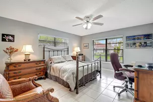 9800 Pecan Tree Dr, Boynton Beach, FL 33436 - Photo 3