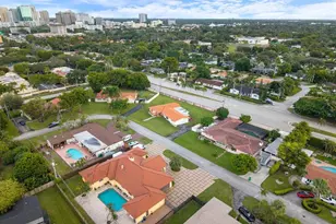 8230 SW 87th Terrace, Miami, FL 33143 - Photo 5