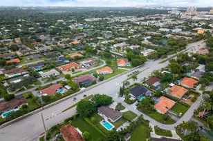 8230 SW 87th Terrace, Miami, FL 33143 - Photo 13