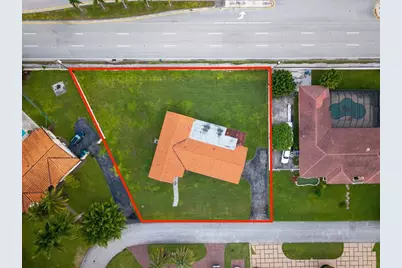 8230 SW 87th Ter, Miami, FL 33143 - Photo 7