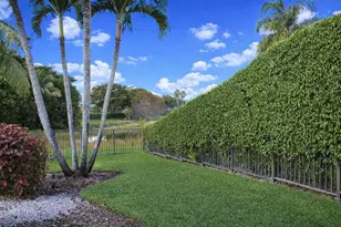 12445 Rockledge Cir, Boca Raton, FL 33428 - Photo 7