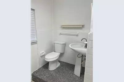 426 SE 13th Dr, Deerfield Beach, FL 33441 - Photo 11