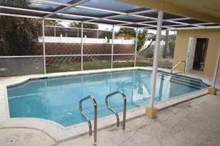 7905 Fairway Blvd, Miramar, FL 33023 - Photo 23