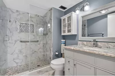 9410 N Hollybrook Lake Dr, Unit #303, Pembroke Pines, FL 33025 - Photo 5