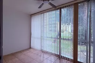 301 NE 14th Ave, Hallandale Beach, FL 33009 - Photo 11