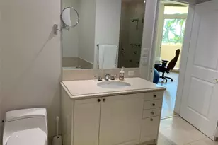 1063 W Hillsboro Mile Unit, Hillsboro Beach, FL 33062 - Photo 23