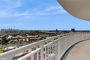 1745 E Hallandale Beach Blvd, Hallandale Beach, FL 33009 - Photo 5