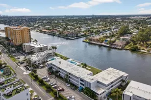 1001 N Riverside Dr, Pompano Beach, FL 33062 - Photo 41