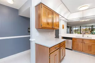 5921 Coral Lake Dr, Margate, FL 33063 - Photo 9