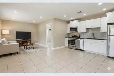 1312 NE 5th Ave, Fort Lauderdale, FL 33304 - Photo 21