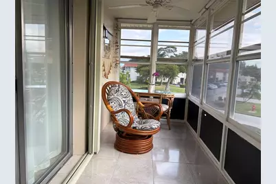 34  Pine Arbor Ln, Unit #203, Vero Beach, FL 32962 - Photo 11