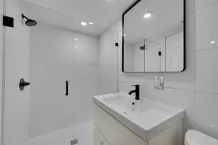 200 NW 25th St, Fort Lauderdale, FL 33311 - Photo 15