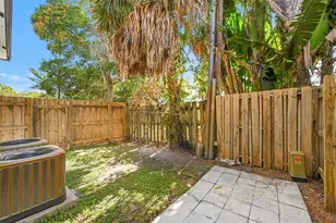 200 NW 25th St, Fort Lauderdale, FL 33311 - Photo 19