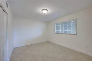 410 SW 15th St, Pompano Beach, FL 33060 - Photo 3