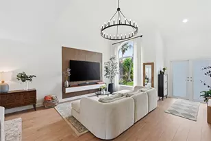 8710 Jade Ct, Boynton Beach, FL 33472 - Photo 9