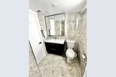 4311  Crystal Lake Dr, Unit #213, Deerfield Beach, FL 33064 - Photo 27