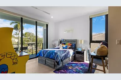 823  Ponce De Leon Dr, Fort Lauderdale, FL 33316 - Photo 39