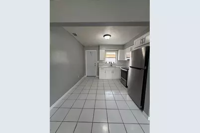 5826  Pierce St, Hollywood, FL 33021 - Photo 7