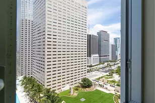 335 S Biscayne Blvd, Miami, FL 33131 - Photo 29