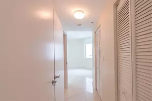 335 S Biscayne Blvd, Miami, FL 33131 - Photo 13