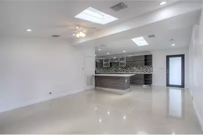 2493  Andros Ln, Fort Lauderdale, FL 33312 - Photo 5