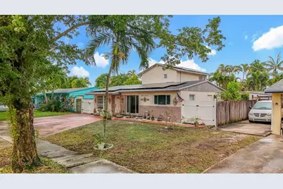 7141  Custer St, Hollywood, FL 33024 - Photo 5