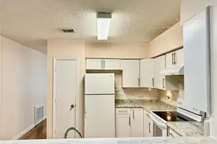 11461 NW 38th St Unit, Coral Springs, FL 33065 - Photo 9