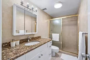 500 Bayview Dr, Sunny Isles Beach, FL 33160 - Photo 13