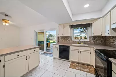 13653  Serena Drive, Largo, FL 33774 - Photo 17