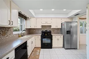 13653 Serena Dr, Largo, FL 33774 - Photo 15