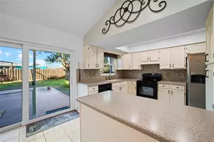 13653 Serena Dr, Largo, FL 33774 - Photo 13