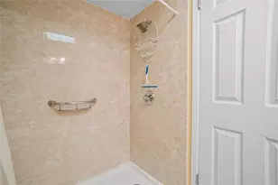 13653 Serena Dr, Largo, FL 33774 - Photo 25