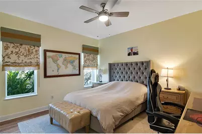 460 NE Cornwall Ave, Port Saint Lucie, FL 34983 - Photo 25