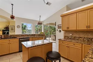 460 NE Cornwall Ave, Port Saint Lucie, FL 34983 - Photo 13