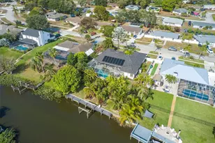 460 NE Cornwall Ave, Port Saint Lucie, FL 34983 - Photo 45