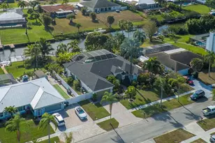 460 NE Cornwall Ave, Port Saint Lucie, FL 34983 - Photo 53