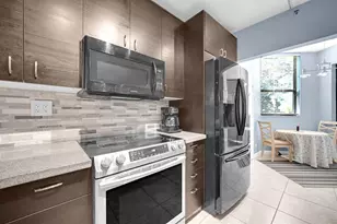 7200 Radice Ct, Lauderhill, FL 33319 - Photo 19