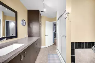 7200 Radice Ct, Lauderhill, FL 33319 - Photo 41